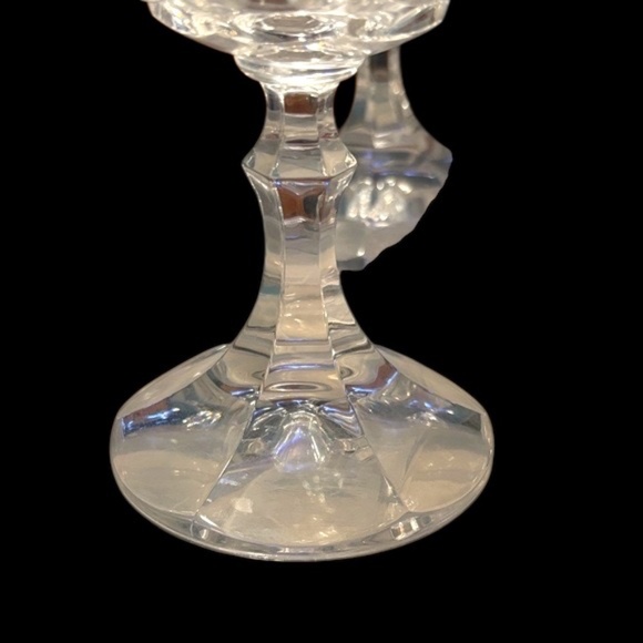 Elegant Crystal Wine Glass Set - Picture 10 of 14